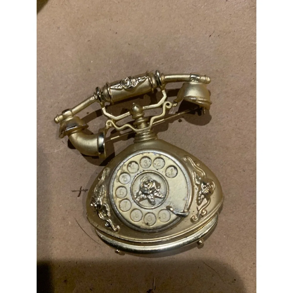 Vintage Gold Tone Rotary Telephone Brooch Novelty Retro Phone Pin Accessory